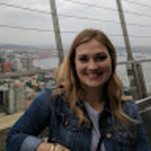 Meet your Posher, Leanne